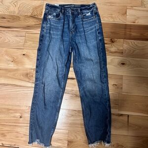 American Eagle mom jeans
